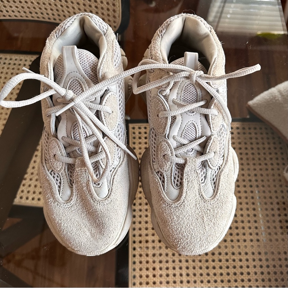 Yeezy 500 blush 6.5